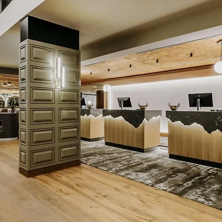 Grand Tirolia - Member Of Hommage Luxury Collection 5* Kitzbuhel